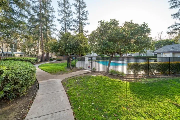 25 Deer Run Circle, San Jose, California 95136