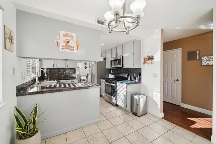 25 Deer Run Circle, San Jose, California 95136