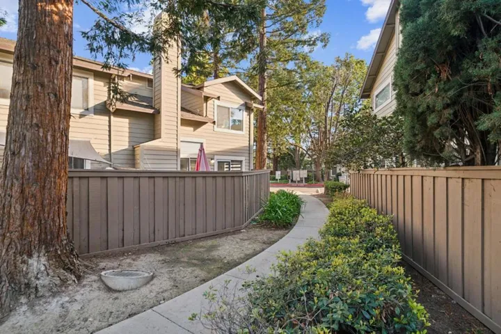 25 Deer Run Circle, San Jose, California 95136