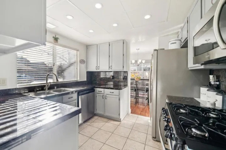 25 Deer Run Circle, San Jose, California 95136