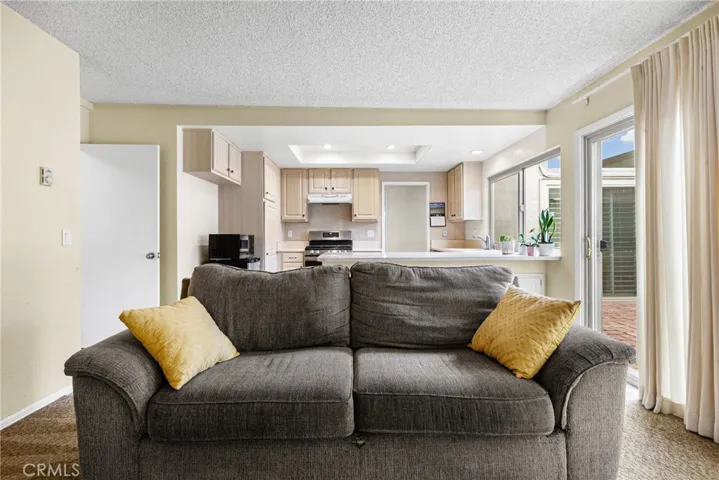 88 Los Verdes, San Luis Obispo, California 93401
