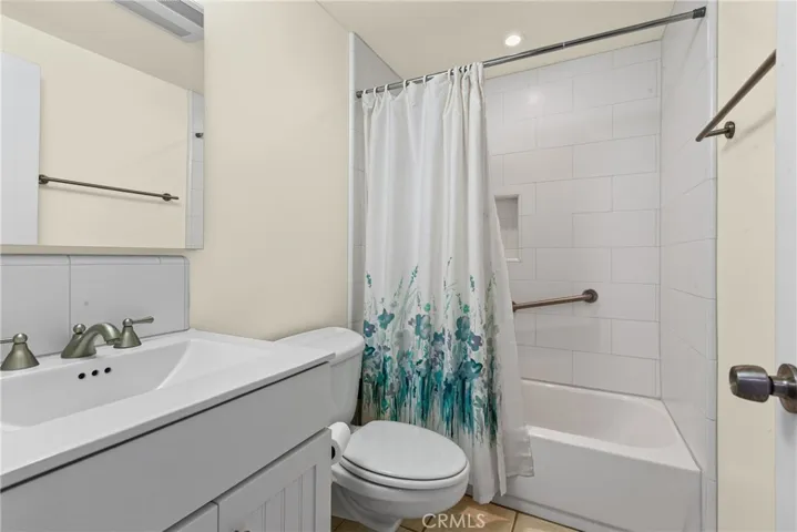 88 Los Verdes, San Luis Obispo, California 93401