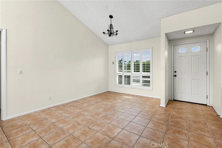 88 Los Verdes, San Luis Obispo, California 93401