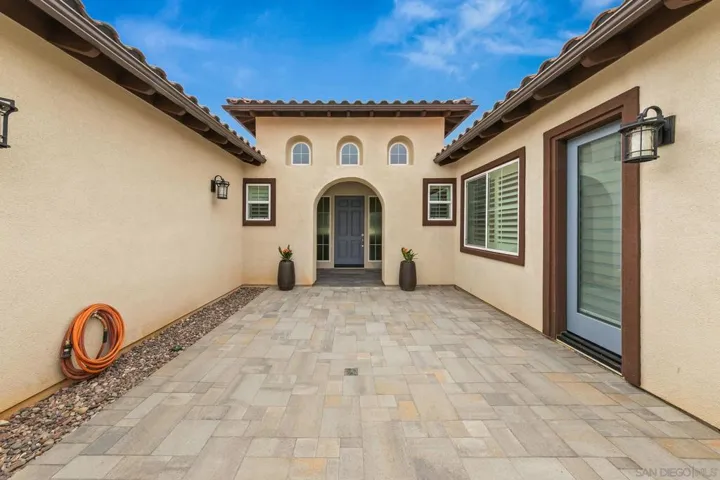 29260 Duffwood Lane, Valley Center, California 92082