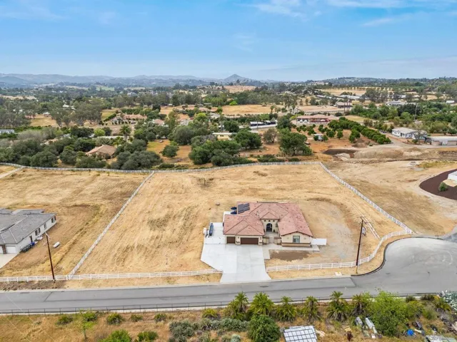 29260 Duffwood Lane, Valley Center, California 92082