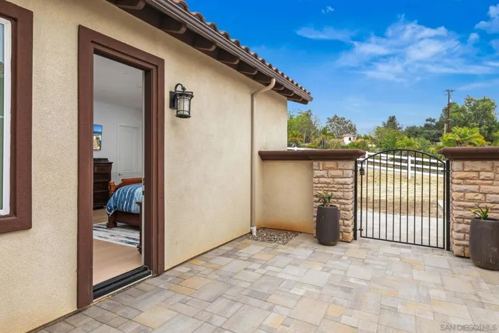 29260 Duffwood Lane, Valley Center, California 92082
