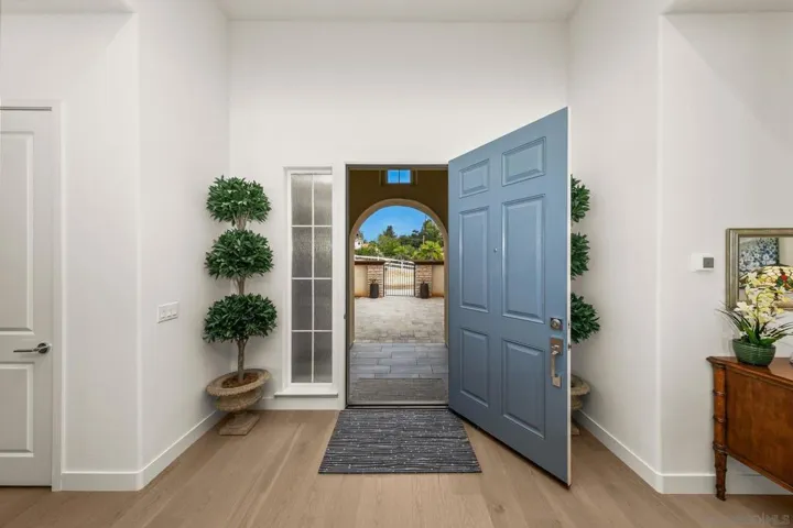 29260 Duffwood Lane, Valley Center, California 92082