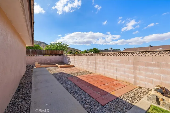 25784 Roanoke, Menifee, California 92586