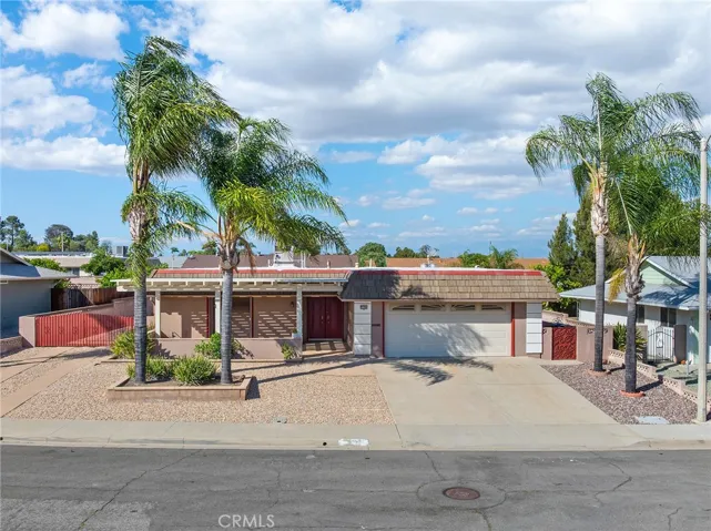 25784 Roanoke, Menifee, California 92586