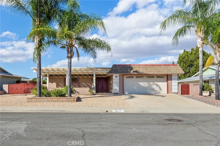 25784 Roanoke, Menifee, California 92586