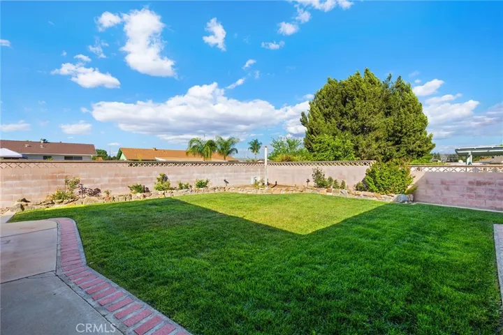 25784 Roanoke, Menifee, California 92586