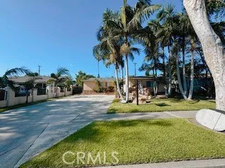431 E Rosslynn, Fullerton, California 92832