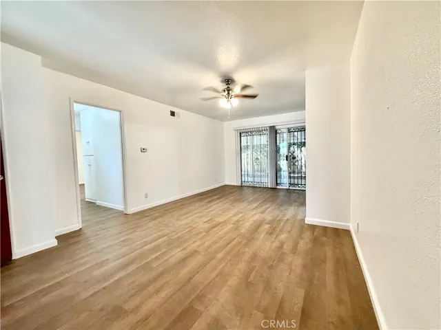 431 E Rosslynn, Fullerton, California 92832