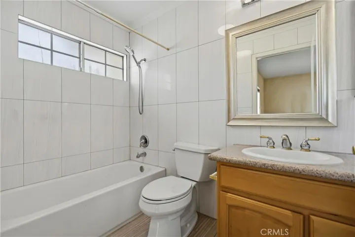 11413 Elliott, El Monte, California 91732