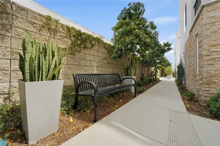 Common Area beautifully landscaped.