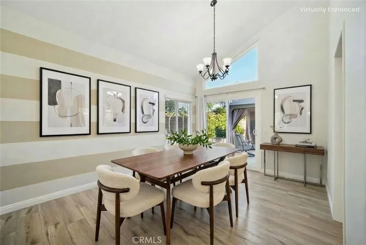 Virtually Staged - 27301 Monforte, M.V. 92692