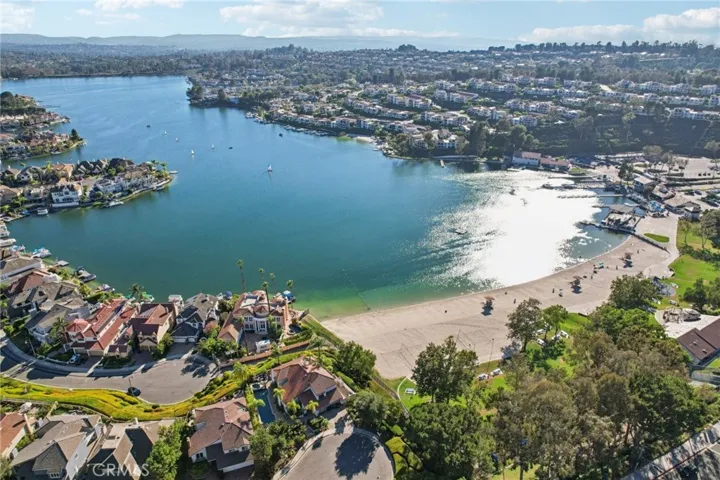 This home is part of Lake Mission Viejo HOA - 27301 Monforte, M.V. 92692