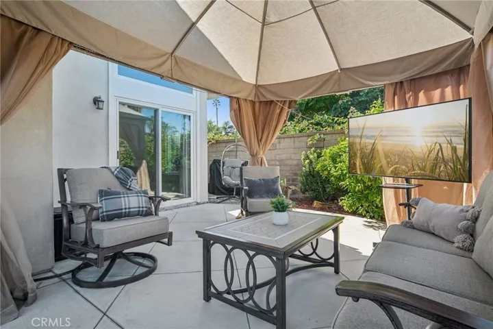 Backyard - 27301 Monforte, M.V. 92692