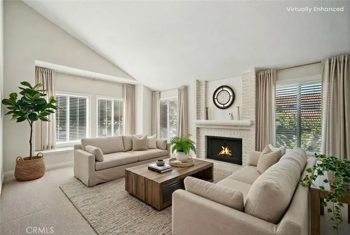 Virtually Staged - 27301 Monforte, M.V. 92692