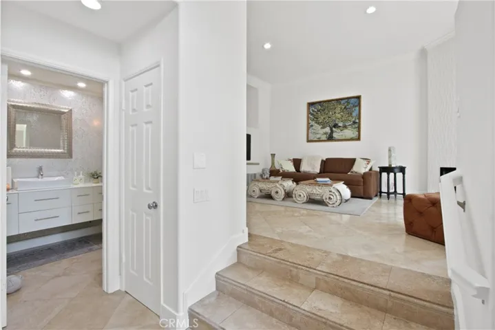 19355 Maidstone, Huntington Beach, California 92648