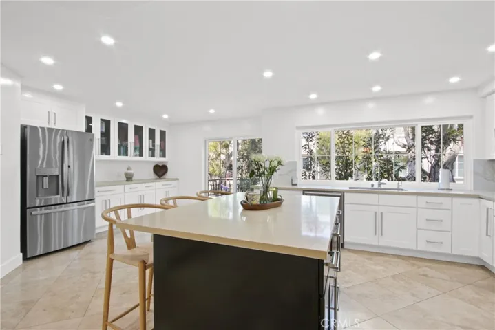 19355 Maidstone, Huntington Beach, California 92648