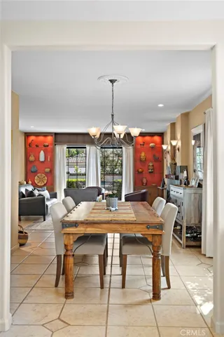 2556 N Ridgecrest, Orange, California 92867