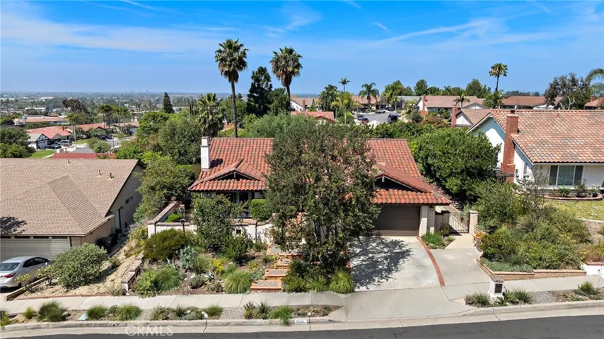 2556 N Ridgecrest, Orange, California 92867
