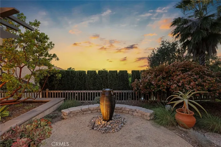 2556 N Ridgecrest, Orange, California 92867