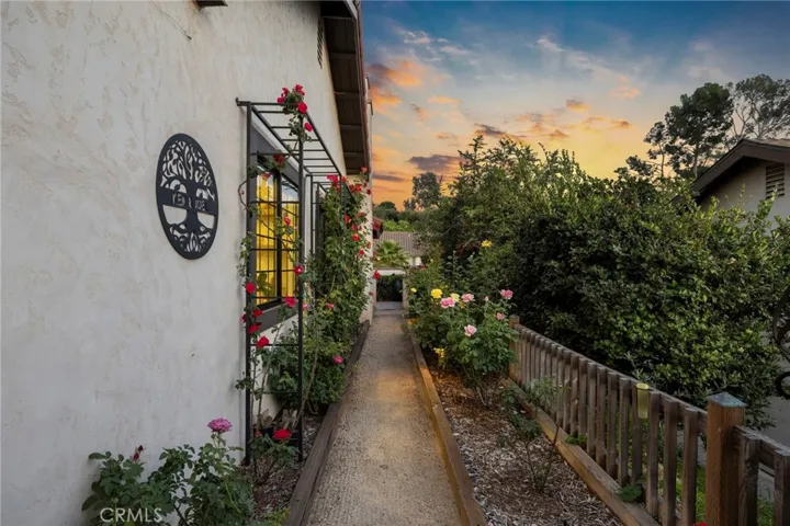 2556 N Ridgecrest, Orange, California 92867