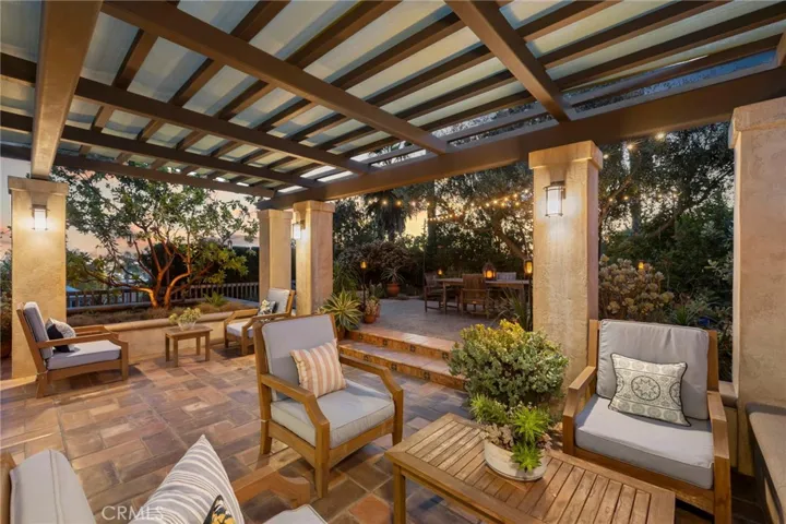 2556 N Ridgecrest, Orange, California 92867
