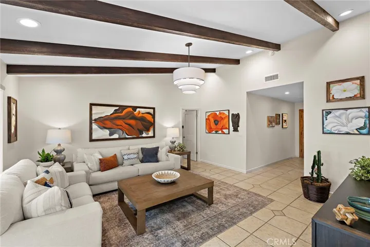 2556 N Ridgecrest, Orange, California 92867