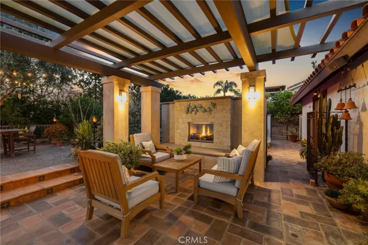 2556 N Ridgecrest, Orange, California 92867
