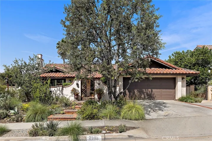 2556 N Ridgecrest, Orange, California 92867