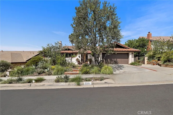 2556 N Ridgecrest, Orange, California 92867