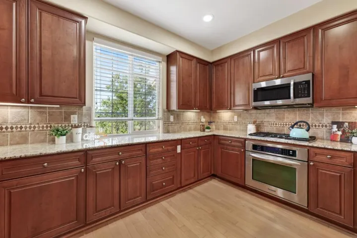 1030 Luz Del Sol Loop, Milpitas, California 95035