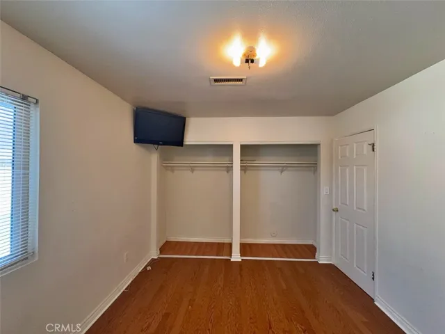 8811 Riderwood, Sunland, California 91040