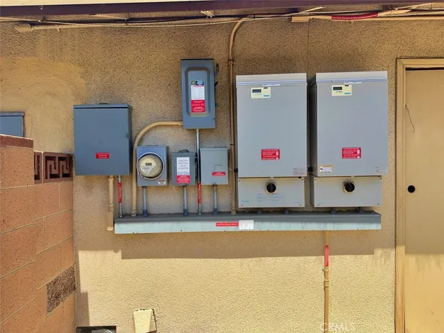8811 Riderwood, Sunland, California 91040