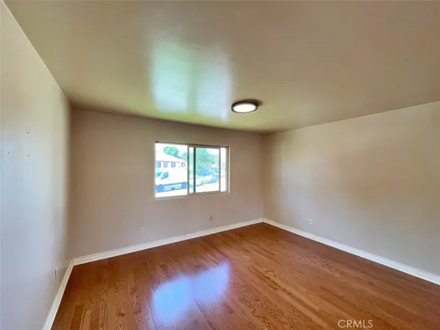 8811 Riderwood, Sunland, California 91040