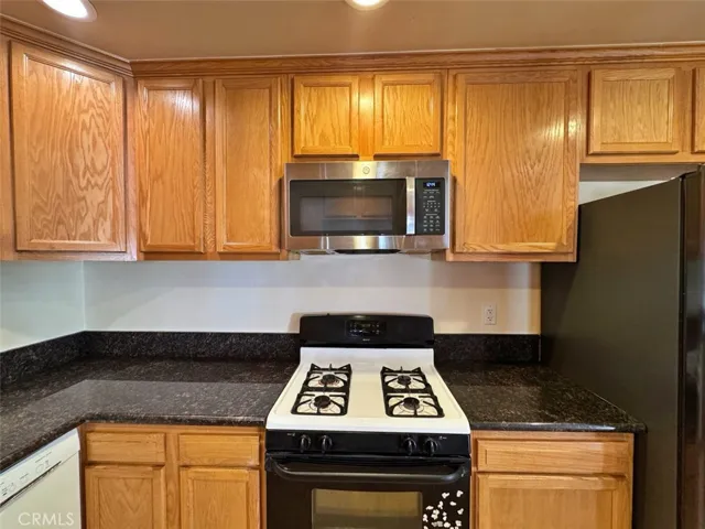 8811 Riderwood, Sunland, California 91040