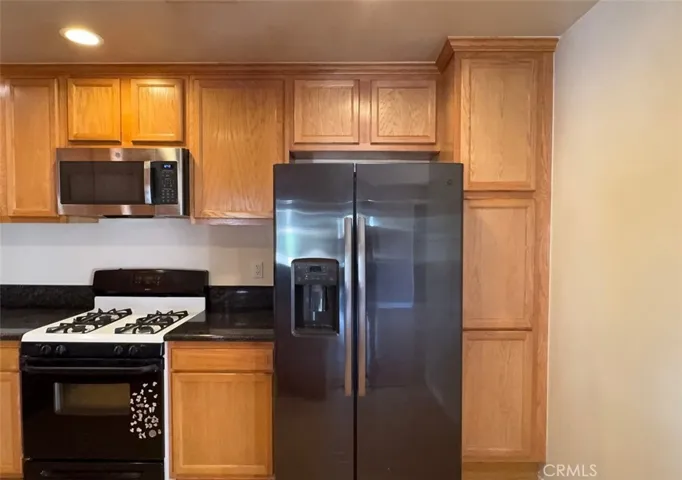 8811 Riderwood, Sunland, California 91040