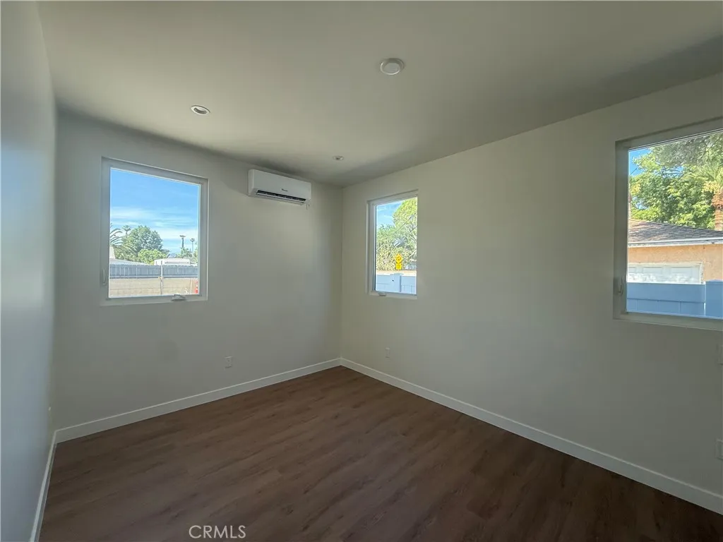 DOWNSTAIRS  BEDROOM 2