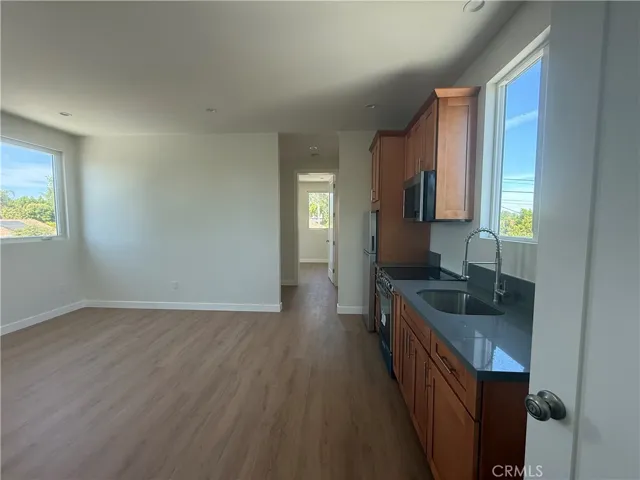 UPSTAIRS LIVING ROOM 1