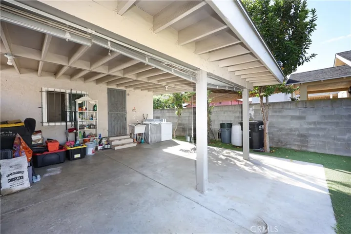 6249 Hollenbeck, Huntington Park, California 90255