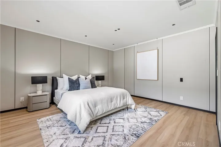 18057 Medley Drive, Encino, California 91316