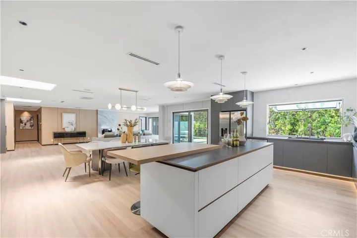 18057 Medley Drive, Encino, California 91316