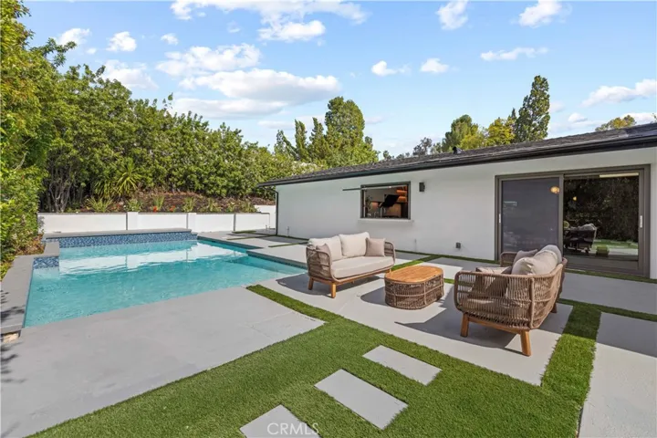 18057 Medley Drive, Encino, California 91316