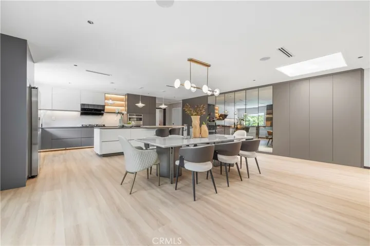18057 Medley Drive, Encino, California 91316