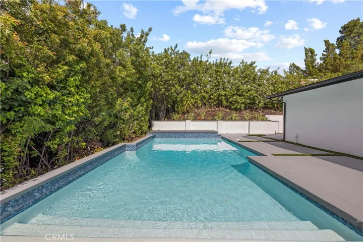 18057 Medley Drive, Encino, California 91316