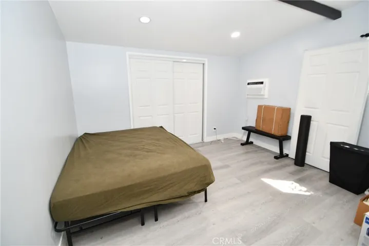Bedroom 1 Back Unit View 3