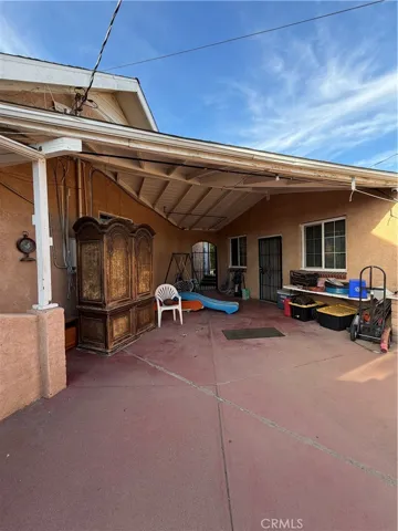 Main house and recreation room
